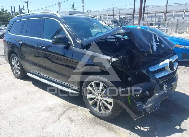 2015 Mercedes Benz GL 450 фото