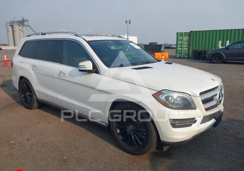 2015 Mercedes Benz GL 450 photo