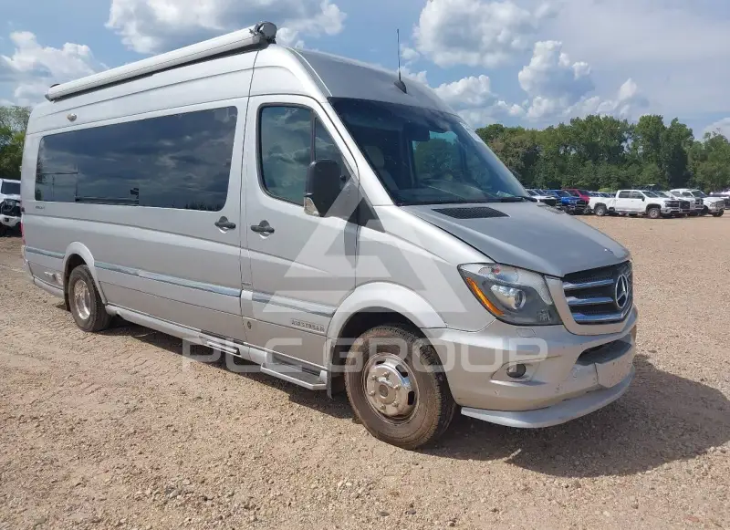2015 Mercedes Benz Sprinter фото