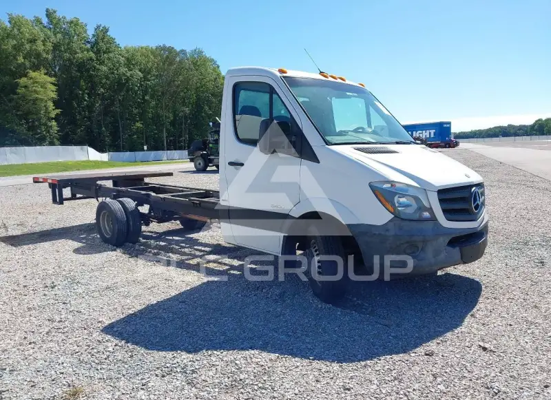 2015 Mercedes Benz Sprinter photo