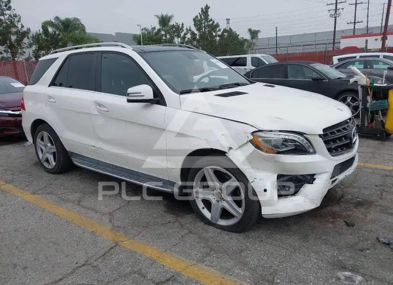 2015 Mercedes Benz ML 400 фото