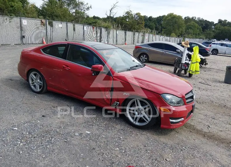 2015 Mercedes Benz C 350 photo