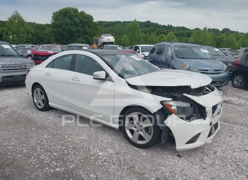 2015 Mercedes Benz CLA-Class фото