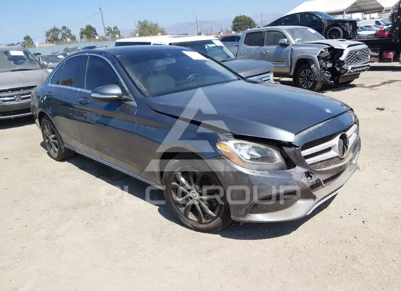 2015 Mercedes Benz C 300 фото