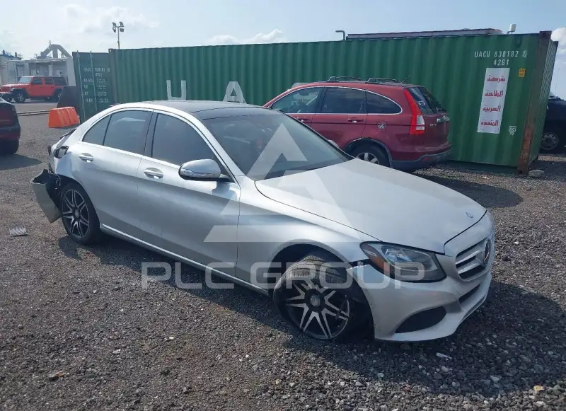 2015 Mercedes Benz C 300 фото