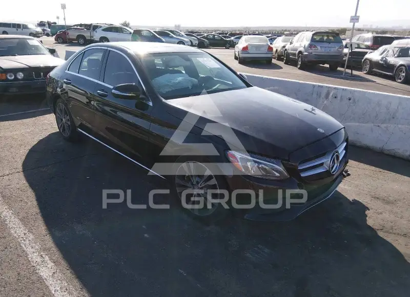 2015 Mercedes Benz C 300 photo