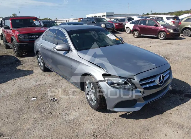 2015 Mercedes Benz C 300 photo