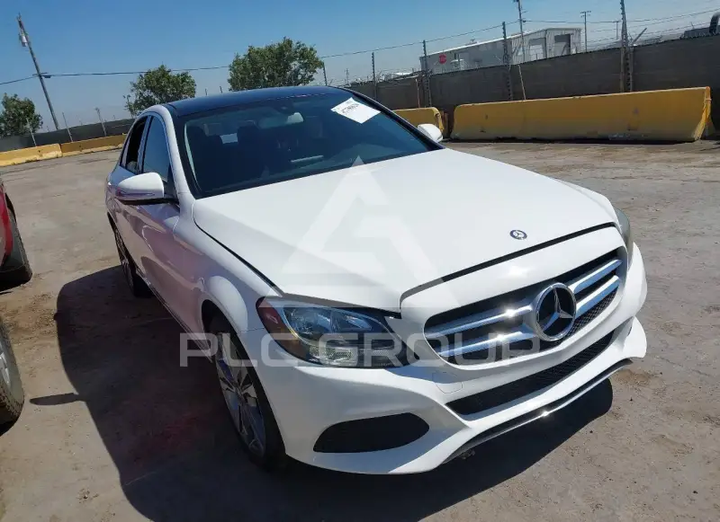 2015 Mercedes Benz C 300 фото