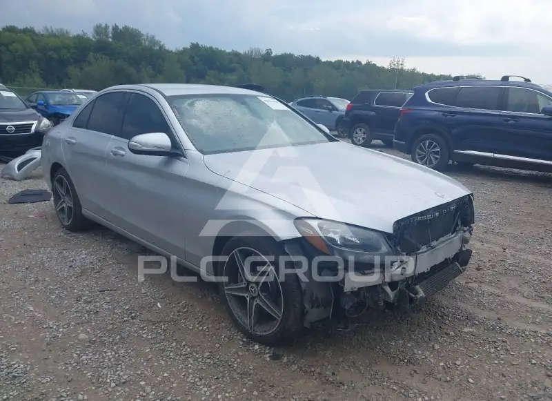 2015 Mercedes Benz C 300 фото