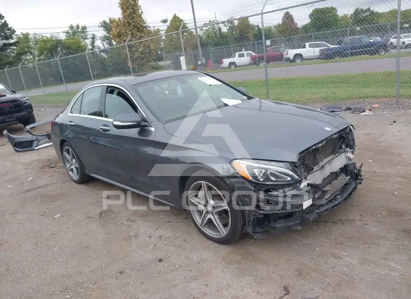 2015 Mercedes Benz C 300 фото