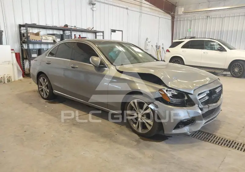 2015 Mercedes Benz C 300 photo