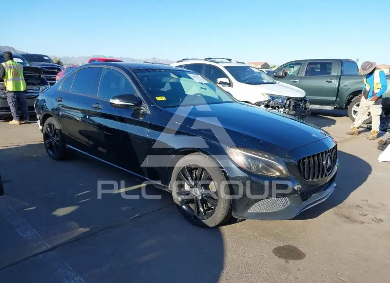 2015 Mercedes Benz C 300 фото