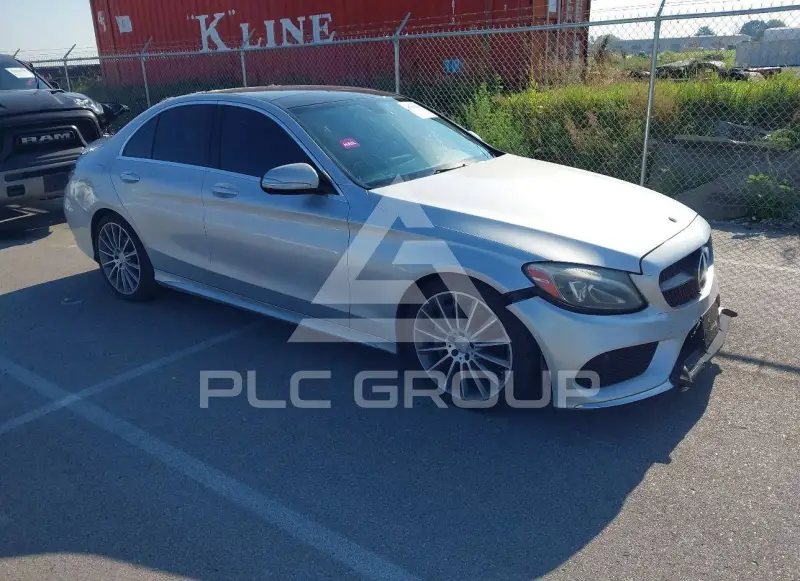 2015 Mercedes Benz C 300 фото