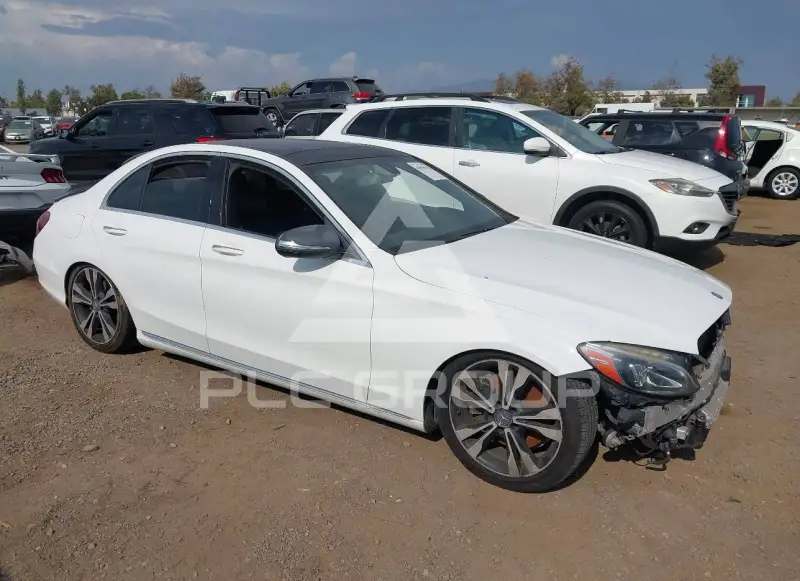 2015 Mercedes Benz C 300 фото