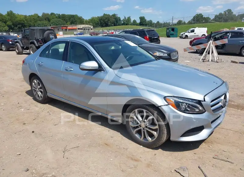 2015 Mercedes Benz C 300 фото