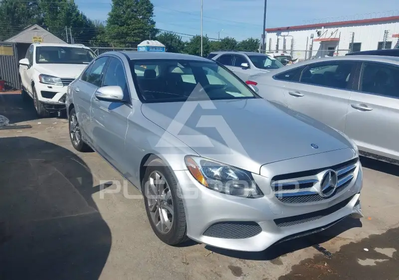 2015 Mercedes Benz C 300 photo