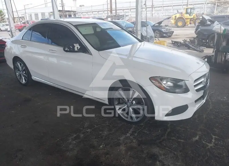 2015 Mercedes Benz C 300 фото