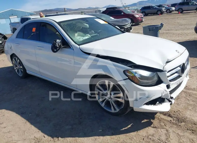 2015 Mercedes Benz C 300 фото