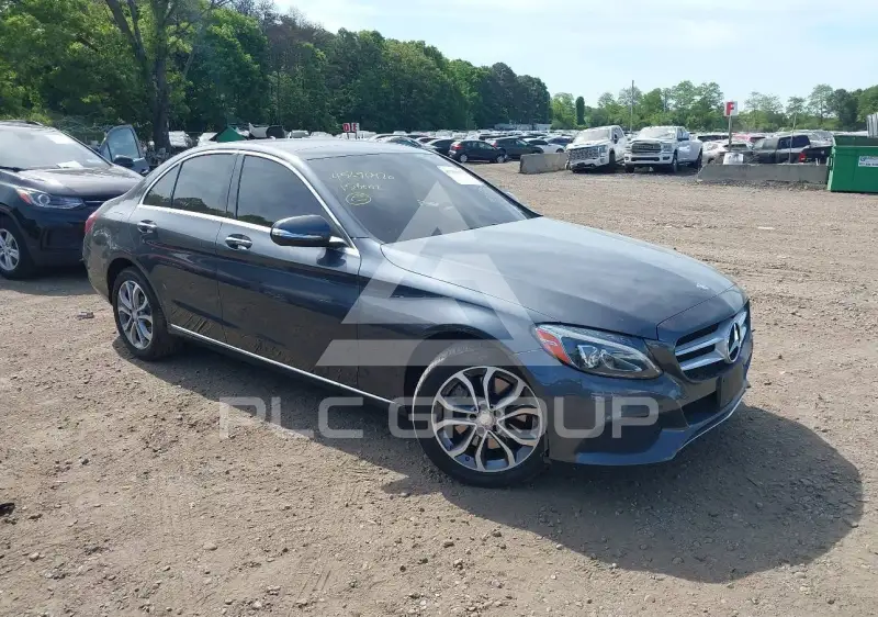 2015 Mercedes Benz C 300 photo