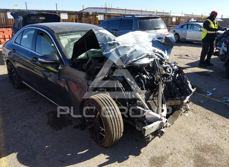 2015 Mercedes Benz C 300 фото