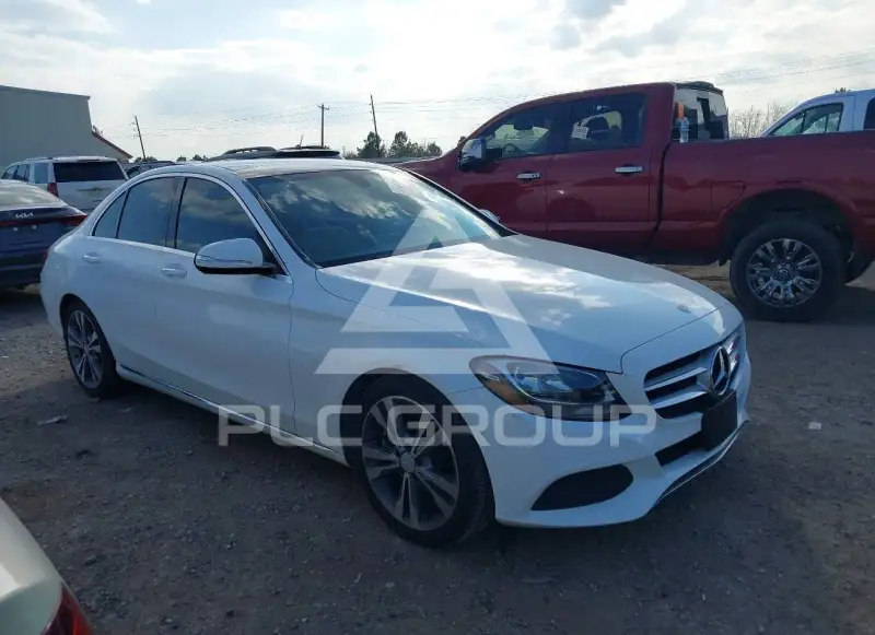 2015 Mercedes Benz C 300 фото