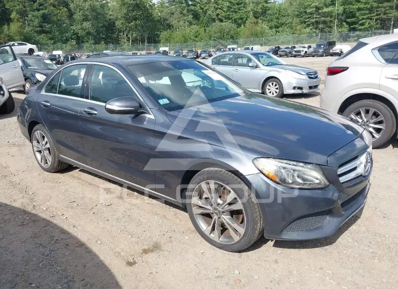 2015 Mercedes Benz C 300 фото