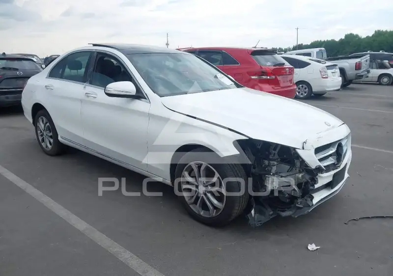 2015 Mercedes Benz C 300 photo
