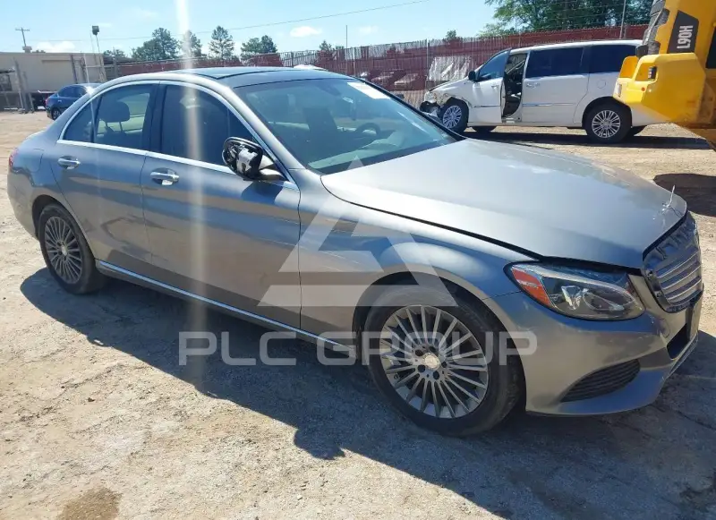 2015 Mercedes Benz C 300 photo