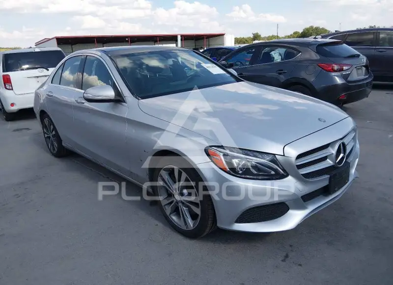 2015 Mercedes Benz C 300 фото