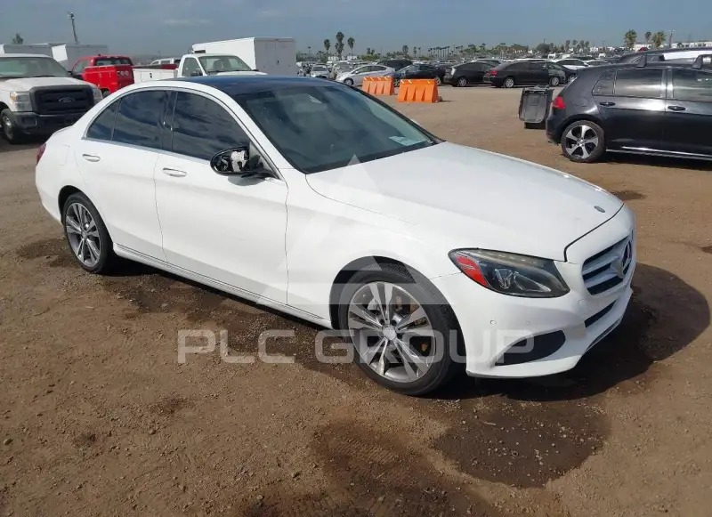 2015 Mercedes Benz C 300 photo
