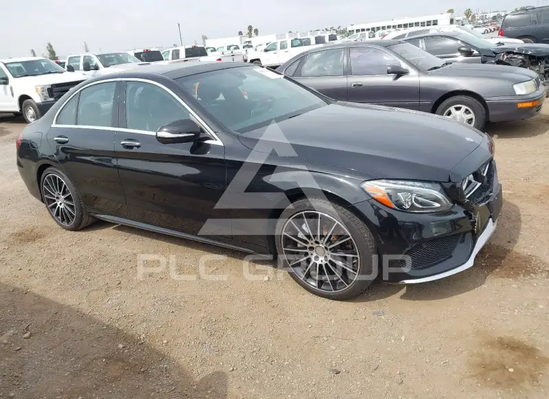 2015 Mercedes Benz C 300 фото