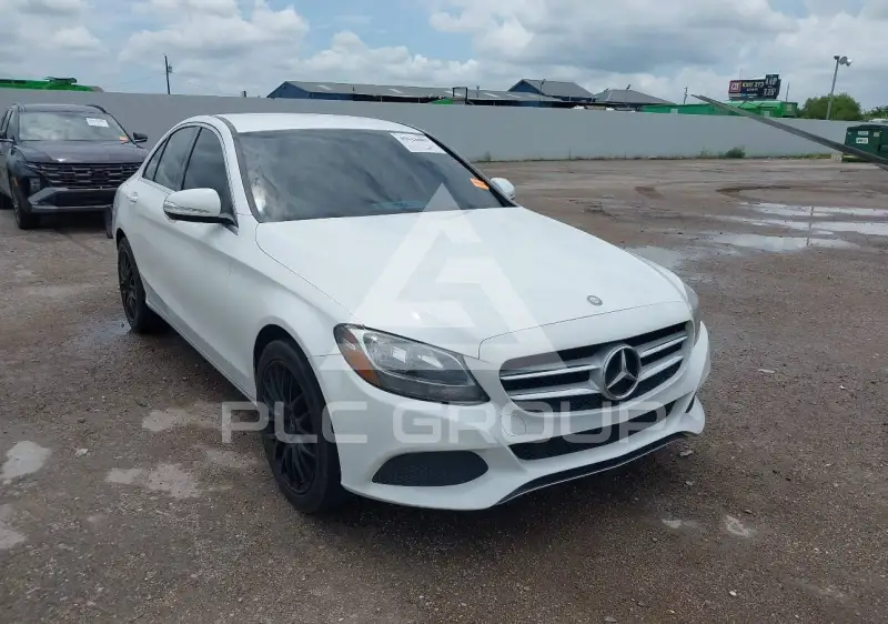 2015 Mercedes Benz C 300 photo