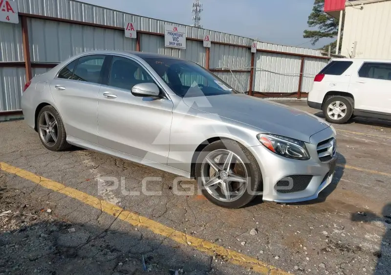 2015 Mercedes Benz C 300 фото