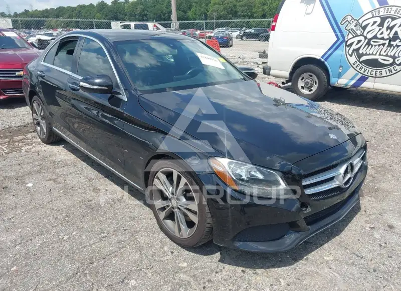 2015 Mercedes Benz C 300 photo