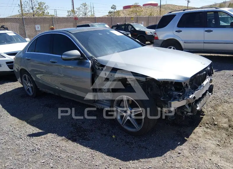 2015 Mercedes Benz C 300 фото