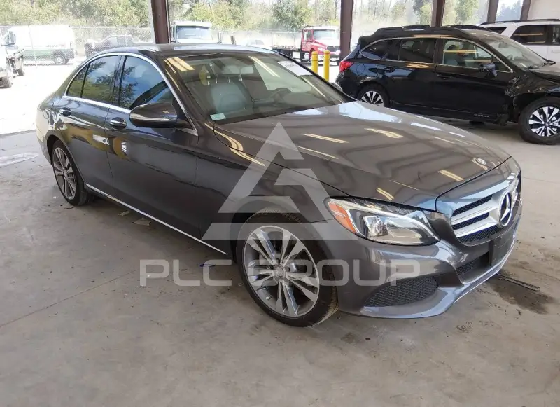 2015 Mercedes Benz C 300 фото
