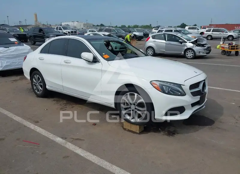 2015 Mercedes Benz C 300 фото