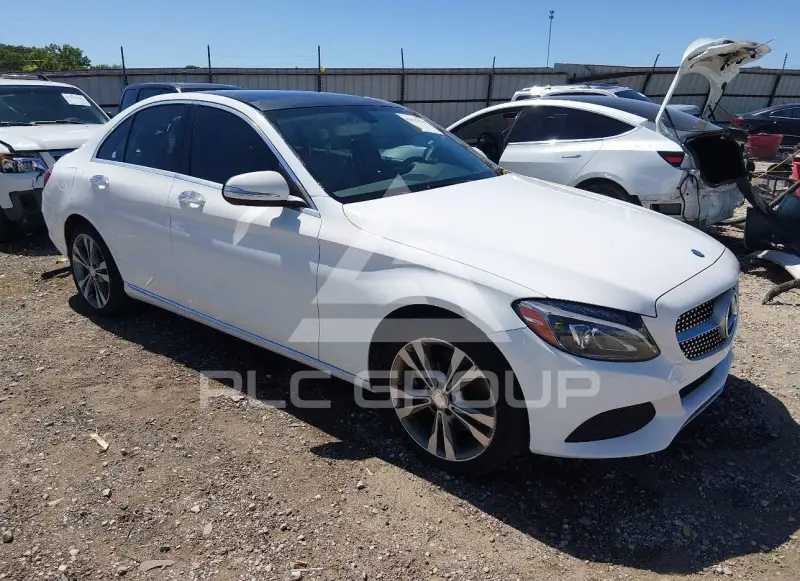 2015 Mercedes Benz C 300 photo