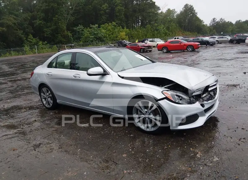 2015 Mercedes Benz C 300 фото