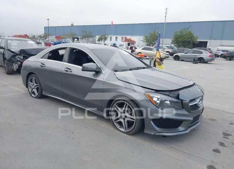 2015 Mercedes Benz CLA 250 фото