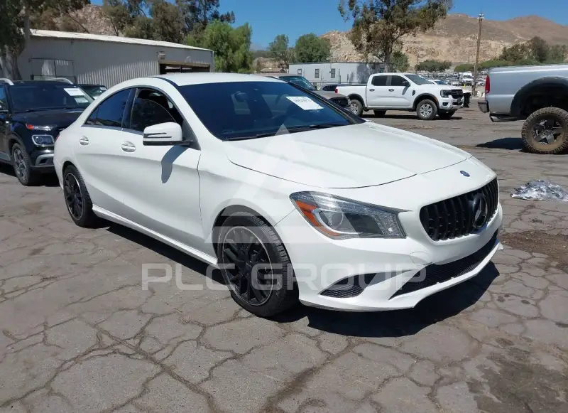 2015 Mercedes Benz CLA 250 фото