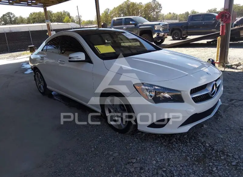 2015 Mercedes Benz CLA 250 фото