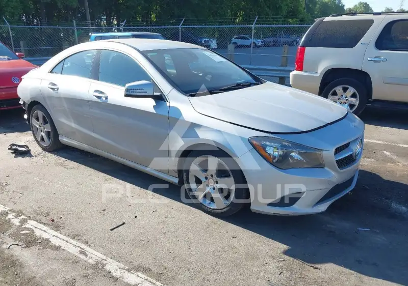 2015 Mercedes Benz CLA 250 фото