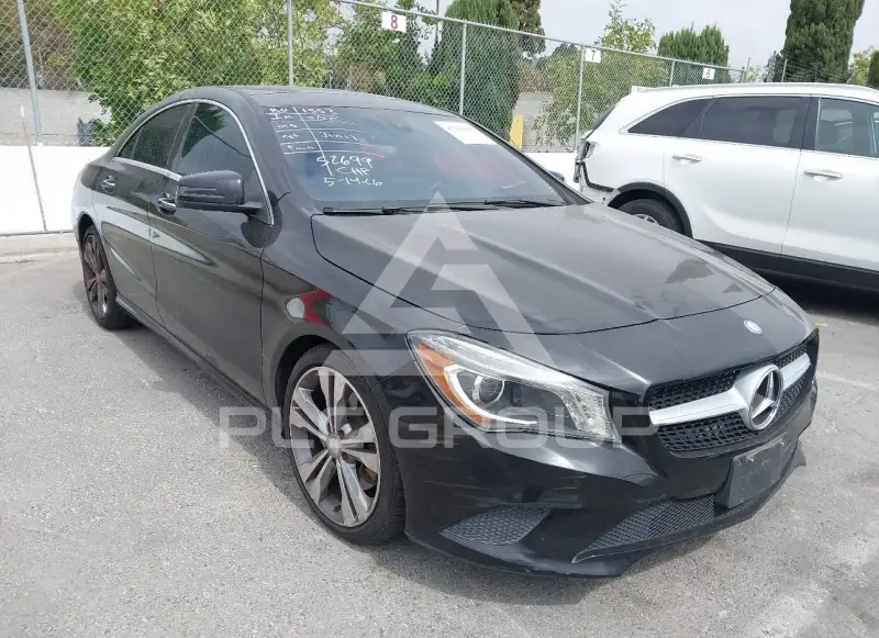 2015 Mercedes Benz CLA 250 фото
