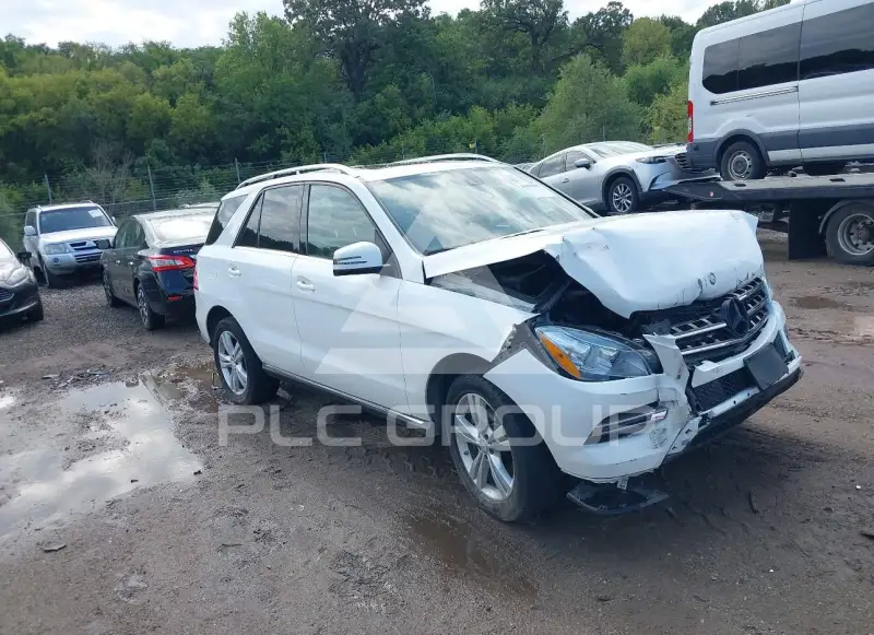 2015 Mercedes Benz ML 350 фото