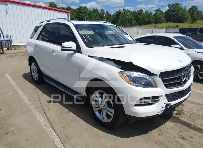 2015 Mercedes Benz ML 350 photo