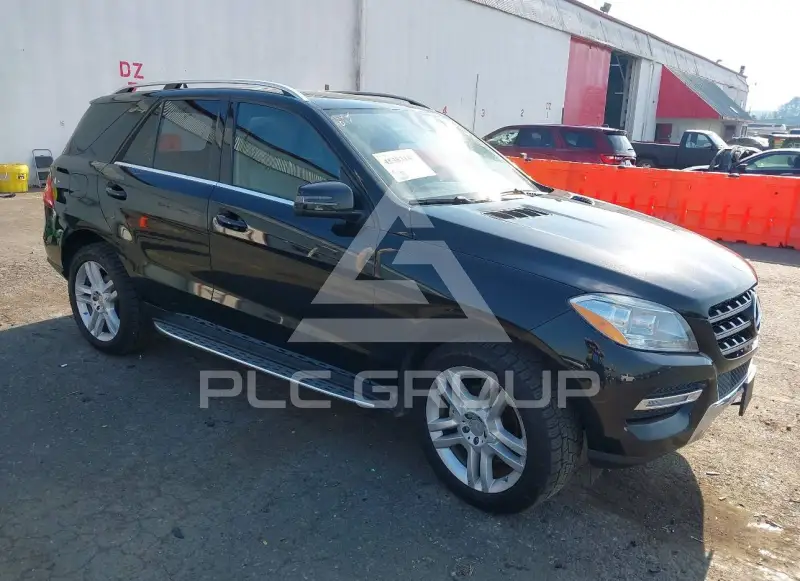 2015 Mercedes Benz ML 350 фото
