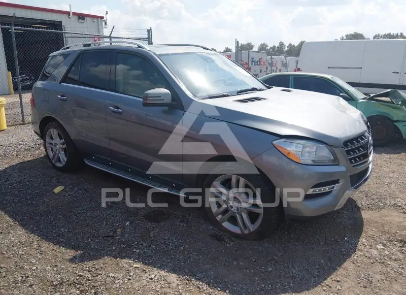 2015 Mercedes Benz ML 350 photo