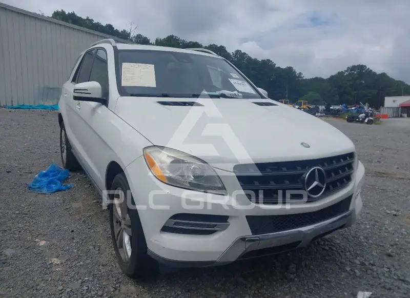 2015 Mercedes Benz ML 350 фото