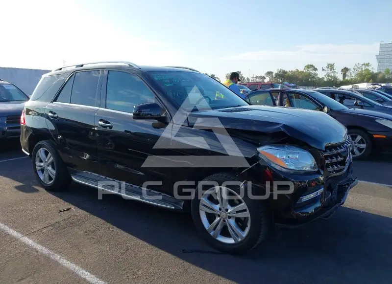 2015 Mercedes Benz ML 350 photo